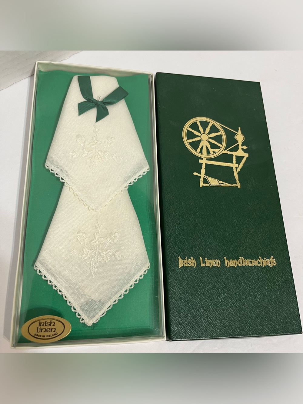 Irish Linen Embroidered Handkerchiefs - White (Set of 2)  Green Bow Vintage NIB